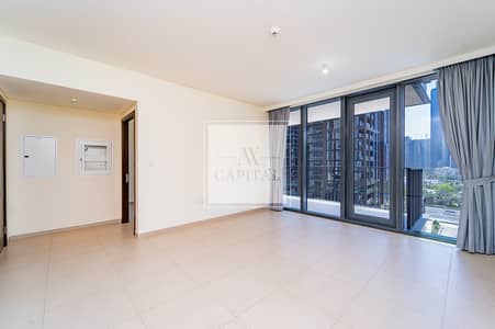 Vacant | Semi Furnished | High Floor