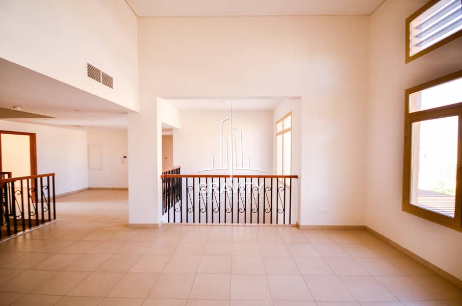 2 5BR Villa-26. JPG