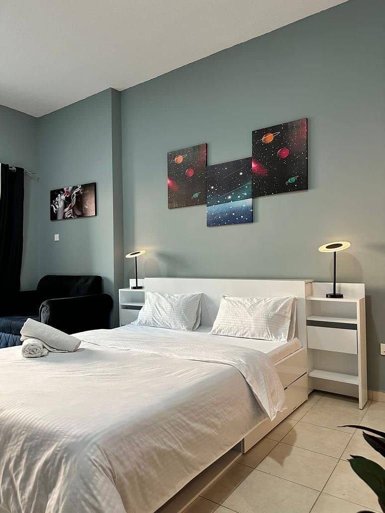 FULLY FURNISHED STUDIO WITH BALCONY || CLOSE TO GARDENS METRO STATION FULLY FURNISHED STUDIO WITH BALCONY || CLOSE TO GARDENS METRO STATION