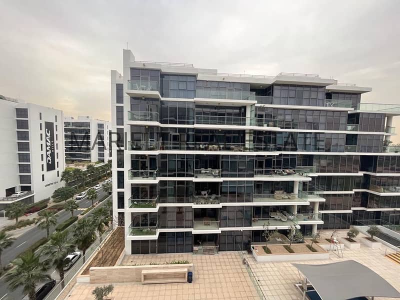 Spacious | Great View | Ready to Move Spacious | Great View | Ready to Move