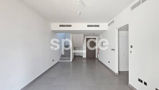 3 Bedroom Townhouse for Sale in Yas Island, Abu Dhabi - Single Row | Corner Unit | Great Deal