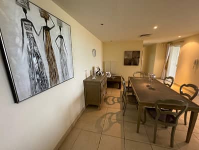For rent High end furnished 3 bedroom plus maids flat with view on the marina and upcoming WYNN CASINO