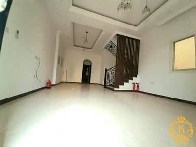 Excellent 5bhk villa 150k 4payment split ac with parking + terrace + store room