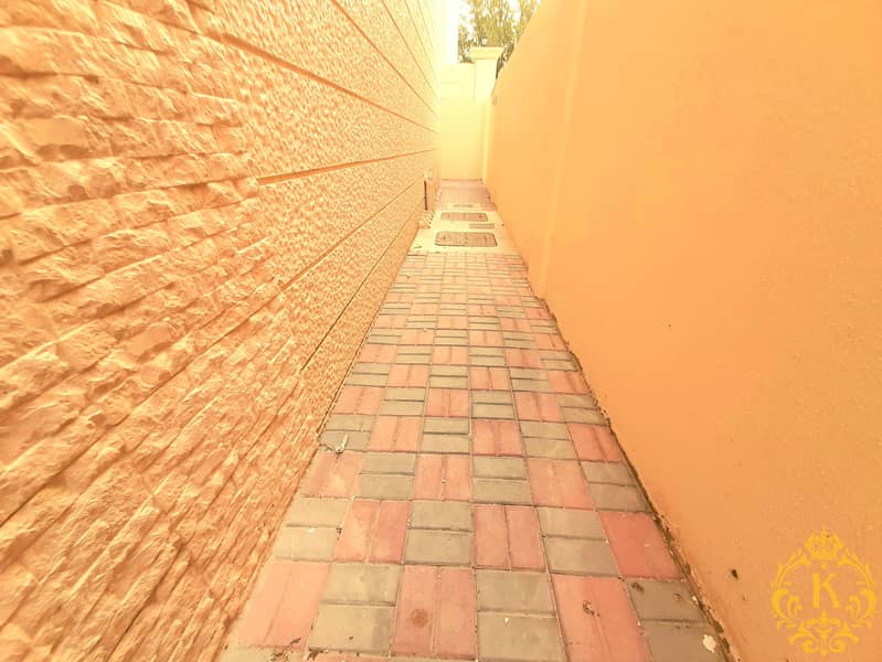 11 1000320676. jpg
