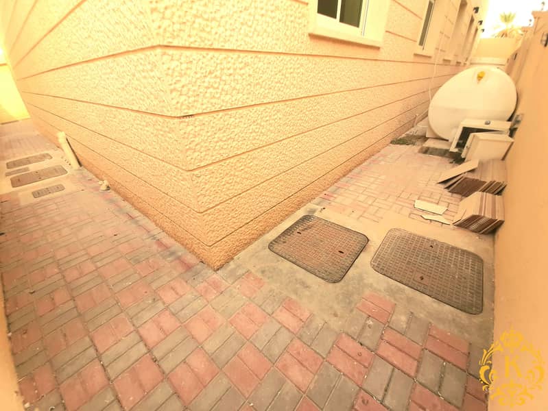 13 1000320677. jpg