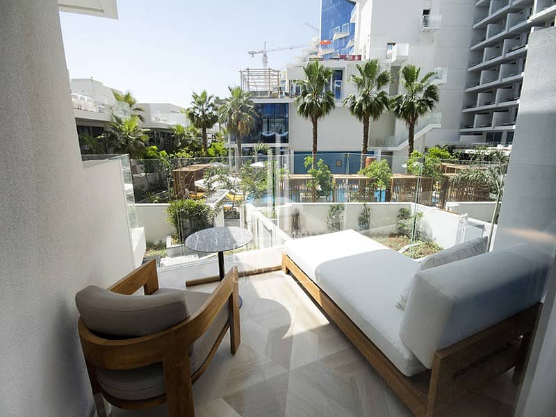 3 Stunning Fully Furnished 2 Bed Apartment