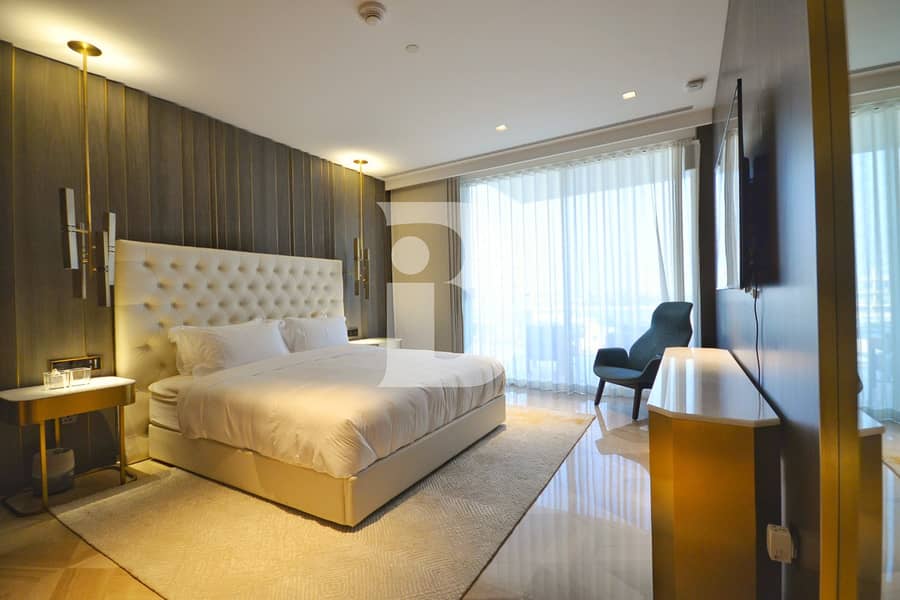 8 Fabulous Sprawling Apartment on the Palm! Luxury at its best