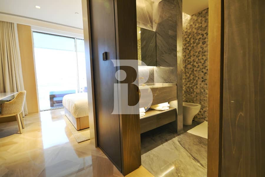 14 Fabulous Sprawling Apartment on the Palm! Luxury at its best