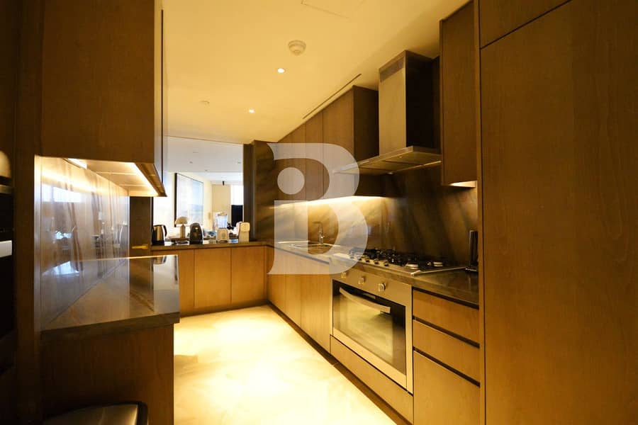16 Fabulous Sprawling Apartment on the Palm! Luxury at its best
