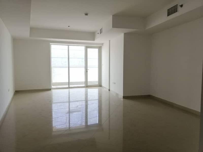 Elegant Size 3 BHK   Maids Room   Balcony   Covered Parking At Danet Abu Dhabi For 115k