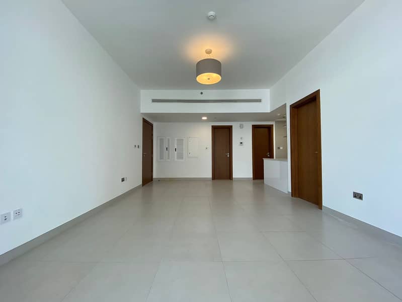 3 hall 2. jpeg