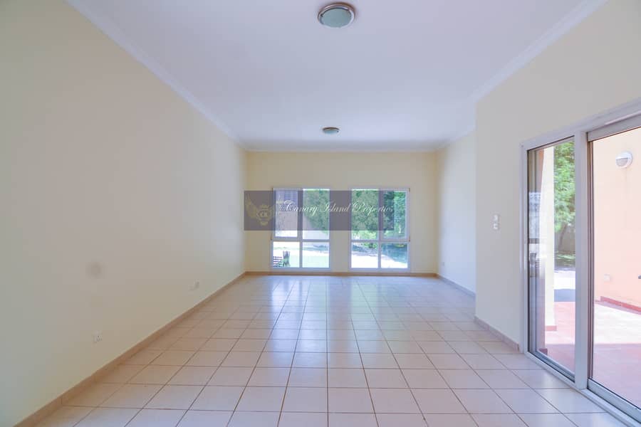 3 Perfect Condition | 4 Bed | Landscaped | Meadows 2
