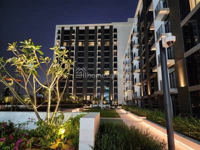 Genuine resale| Private terrace| Handover now