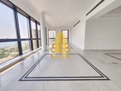شقة في منطقة الكورنيش 2 غرف 110000 درهم - 9355250