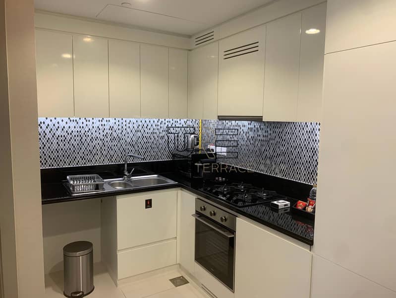 4 Kitchen. jpg