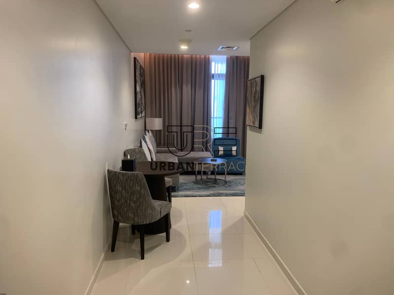 15 Hallway2. jpg