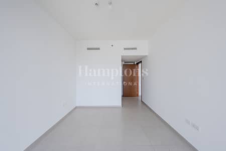 Bright & Spacious | High Floor | Community view