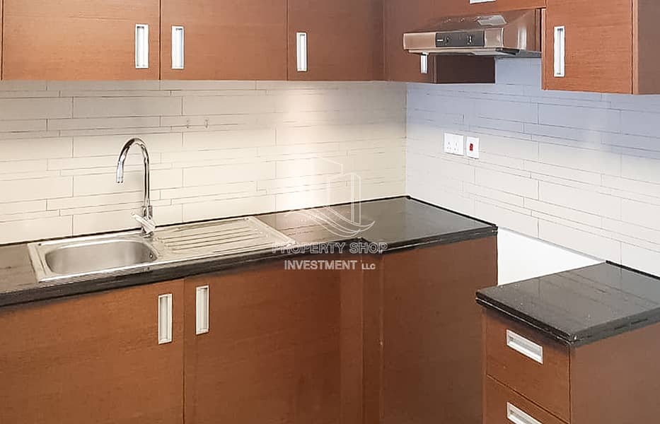 5 gate-tower-al-reem-island-shams-sbu-dhabi-kitchen (1). JPG