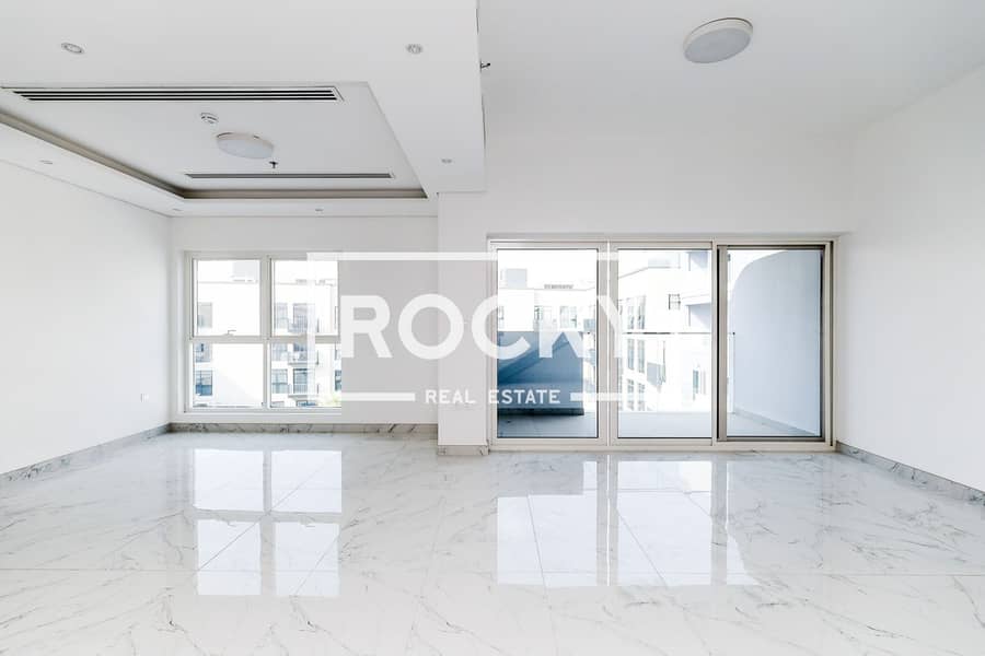 2 AAA - Apartment (1 of 20). jpg