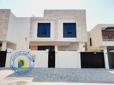 For sale in Al-Helio 2, behind the mosque, a large villa with modern modern finishing, 5 rooms and a roof, price, registration fees