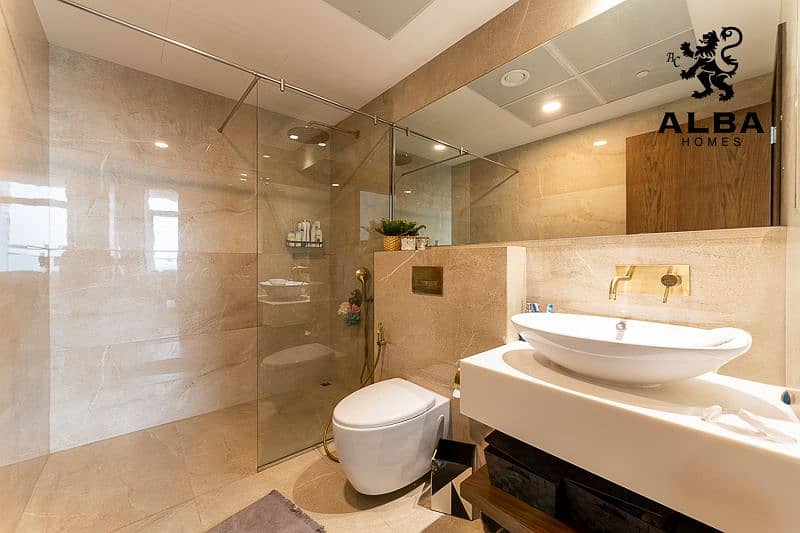 14 FURNISHED 1BR APARTMENT FOR SALE IN JUMEIRAH VILLAGE CIRCLE (9). jpg