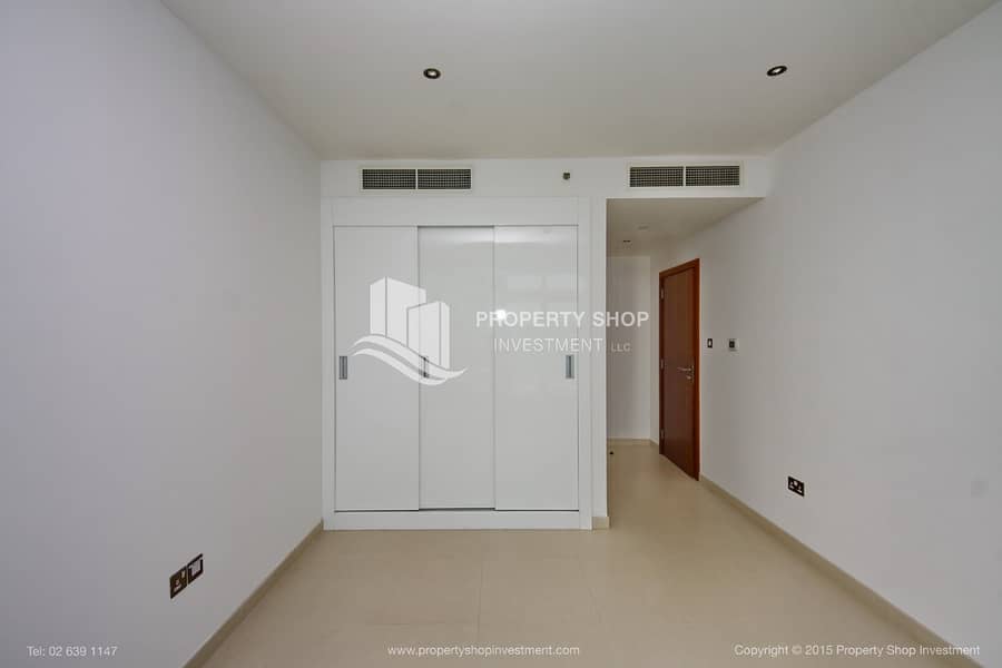 7 2-bedroom-apartment-al-raha-beach-al-bandar-al-naseem-cabinet-2. JPG