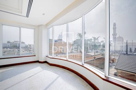 7 Bedroom Villa for Sale in Umm Suqeim, Dubai - Prime Location | Residential Villa for GCC Only
