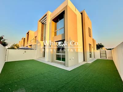 4 Bedroom Townhouse for Sale in Arabian Ranches 2, Dubai - Vacant Soon|4 Bed+Maids|Community Expert