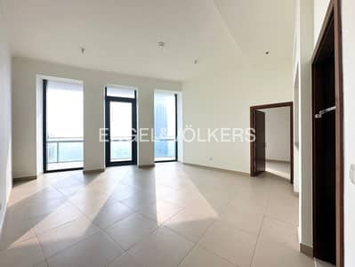 فلیٹ 2 غرفة نوم للايجار في وسط مدينة دبي، دبي - شقة في برج فيستا 1،برج فيستا،وسط مدينة دبي 2 غرف 170000 درهم - 9370455