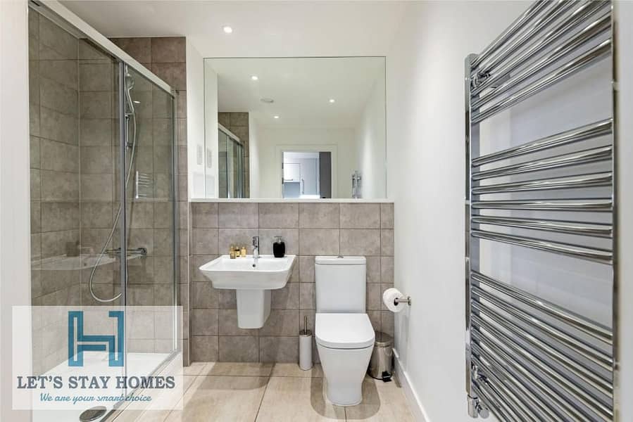 Flash Sales ! Yearly Stay I Quarterly Payments I Near Metro ! Furnished with Kitchen I Lavish I Free Housekeeping - Image 9