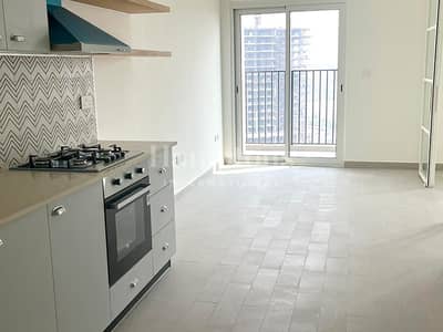 Brand New | High Floor | Ready To Move In