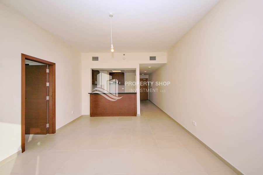 2 1-bedroom-apartment-al-reem-island-shams-abu-dhabi-gate-tower-1-dining-area. JPG