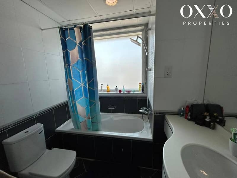 8 Bathroom