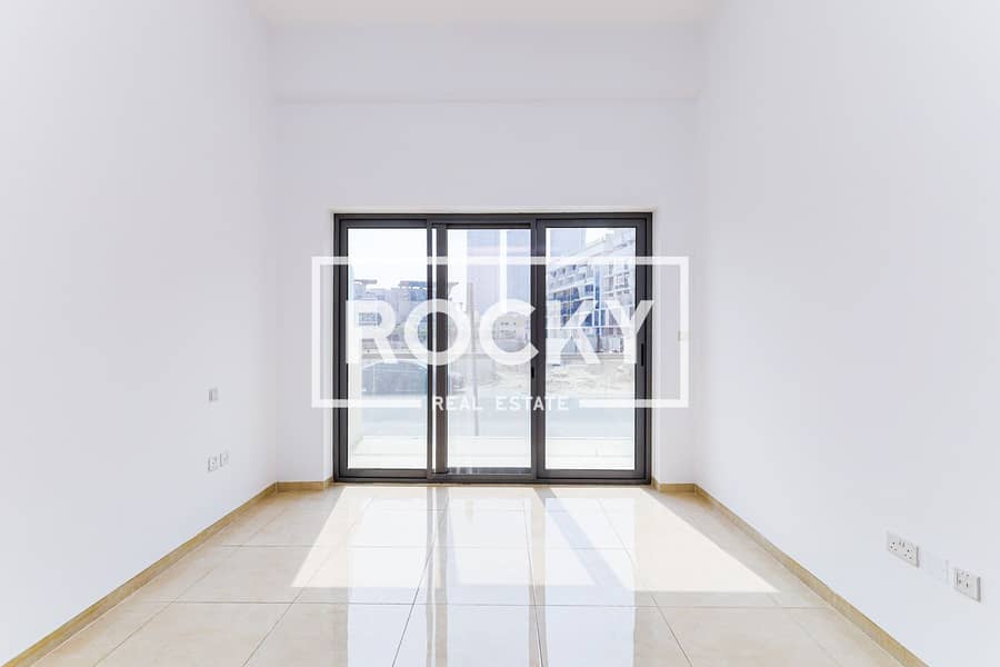 2 Naim Residence - Apartment (11 of 13). jpg