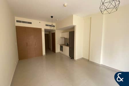 Studio Apartment | Claren Tower | Vacant