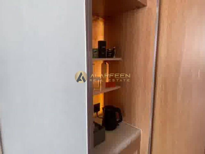 4 ezgif-frame-060. jpg. jpg
