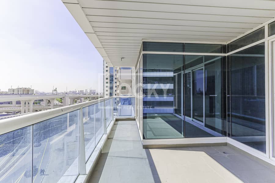 Sheikh Zayed View| Ensuite Room | Vacant Sheikh Zayed View| Ensuite Room | Vacant