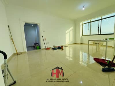 2 Bedroom Apartment for Rent in Al Wahdah, Abu Dhabi - IMG_3176. jpeg