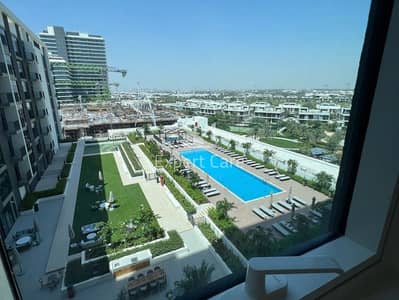Pool View | 01 Layout | EXCLUSIVE LISTING