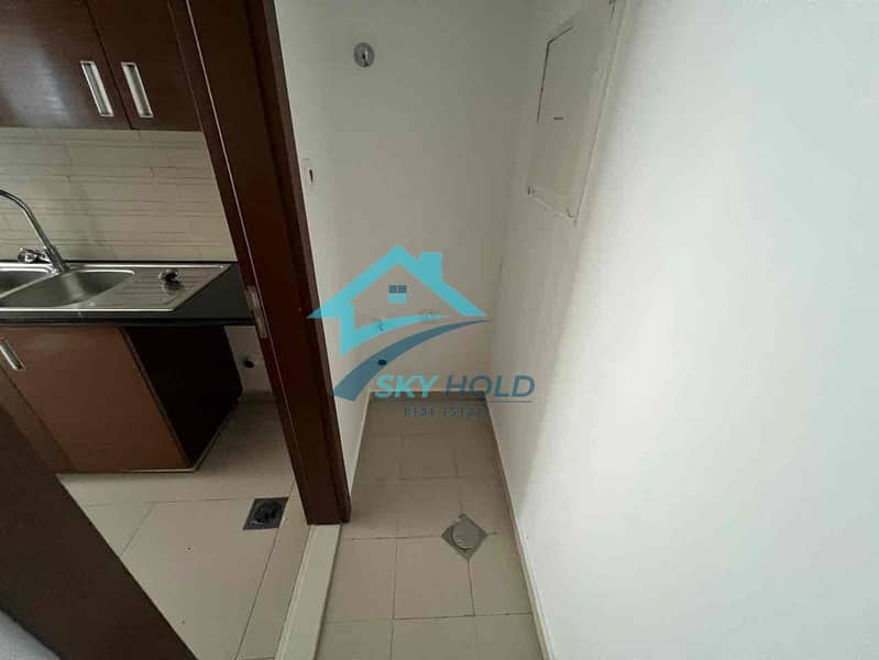 21 ePe99X37Qf6m9jSEmW7Dd8BwnwDgvUcUklai0CzP