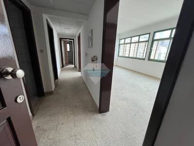 3 Bedroom Flat for Rent in Al Khalidiyah, Abu Dhabi - 1000210842. jpg