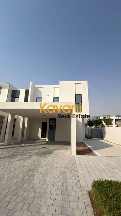 Exclusive 4 bedroom +maid | spacious layout | Bright unit