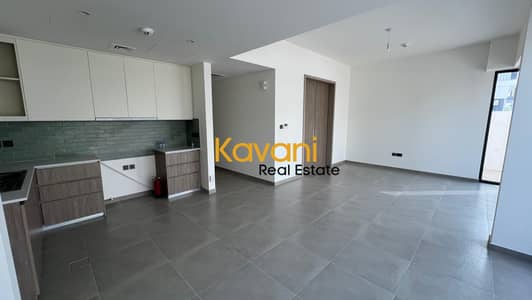 Spacious 4bedroom+ maid | bright unit | Best deal