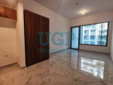 Cozy Studio | Spacious Balcony | Prime area