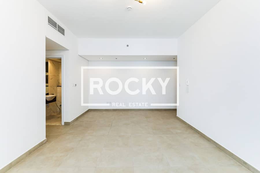 4 Sky views - Apartment (4 of 14). jpg
