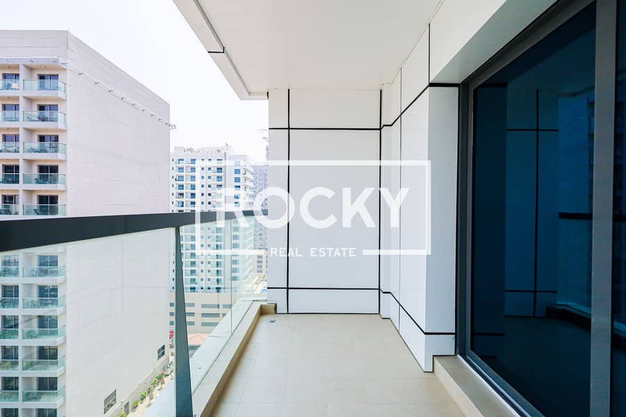 14 Sky views - Apartment (14 of 16). jpg