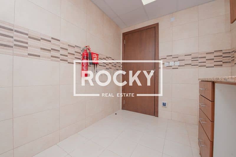 10 019 Sq. Ft. 2 B/R |   International City Phase 2