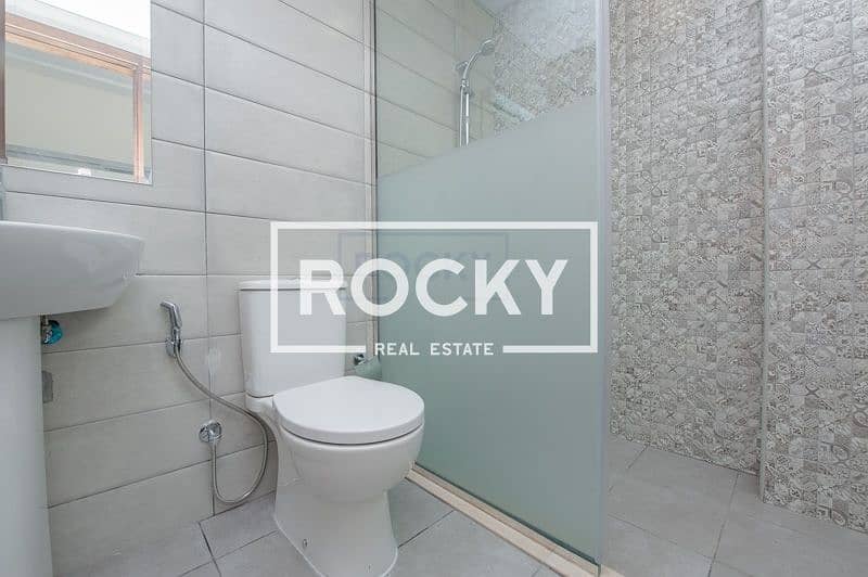 18 019 Sq. Ft. 2 B/R |   International City Phase 2