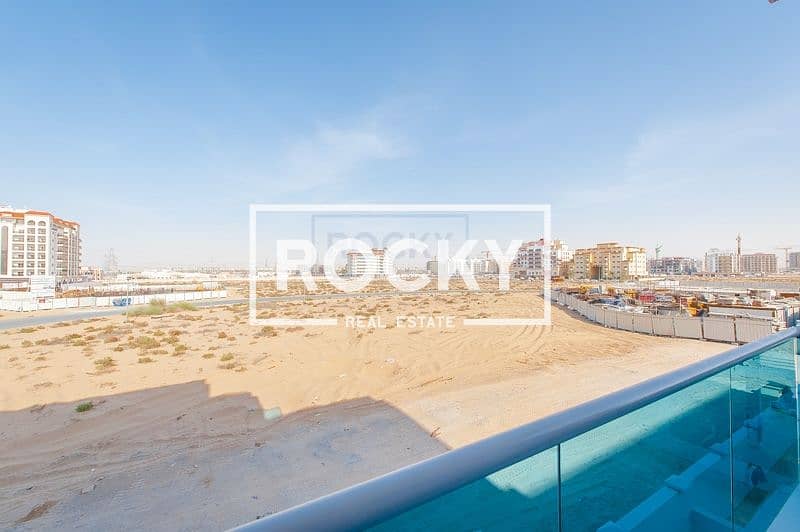 19 Pool View! 1