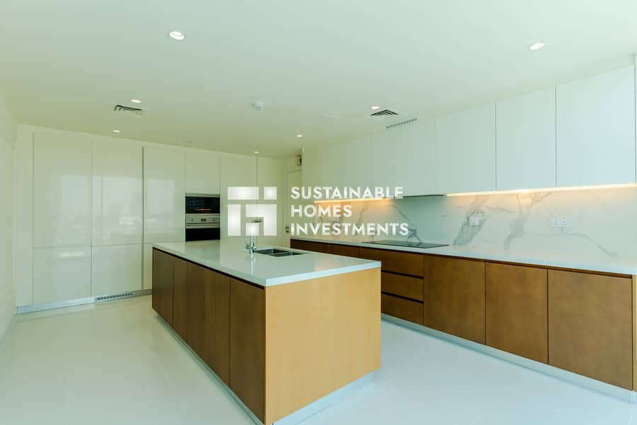 11 JOO01794-HDR. jpg